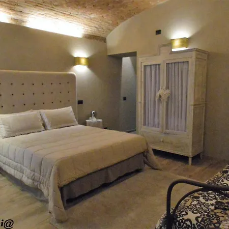 Corte Degli Angeli Società Agricola E Agrituristica Busseto